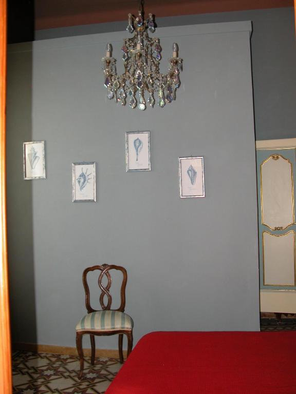 לוקה Villa Patrizia B&B חדר תמונה