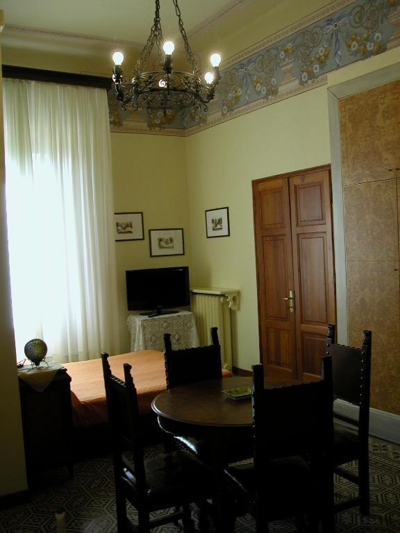 לוקה Villa Patrizia B&B חדר תמונה
